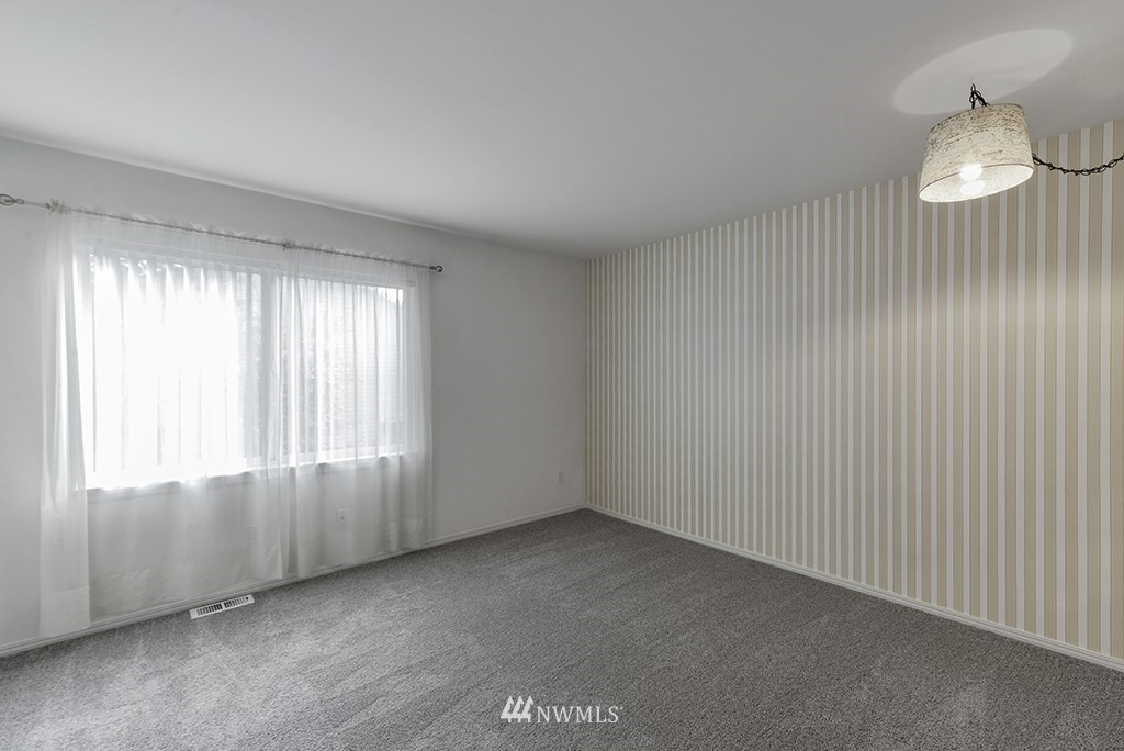 4808 Northeast Sunset Boulevard, Unit G102 Renton, WA 98059 - Photo 12 of 25 Gallery Image 12