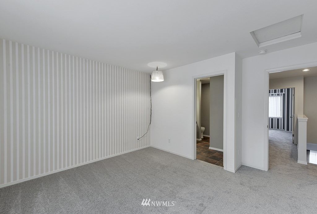 4808 Northeast Sunset Boulevard, Unit G102 Renton, WA 98059 - Photo 13 of 25 Gallery Image 13