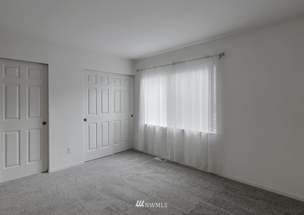 4808 Northeast Sunset Boulevard, Unit G102 Renton, WA 98059 - Photo 15 of 25 Gallery Image 15