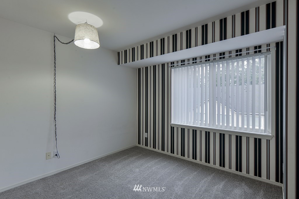 4808 Northeast Sunset Boulevard, Unit G102 Renton, WA 98059 - Photo 18 of 25 Gallery Image 18