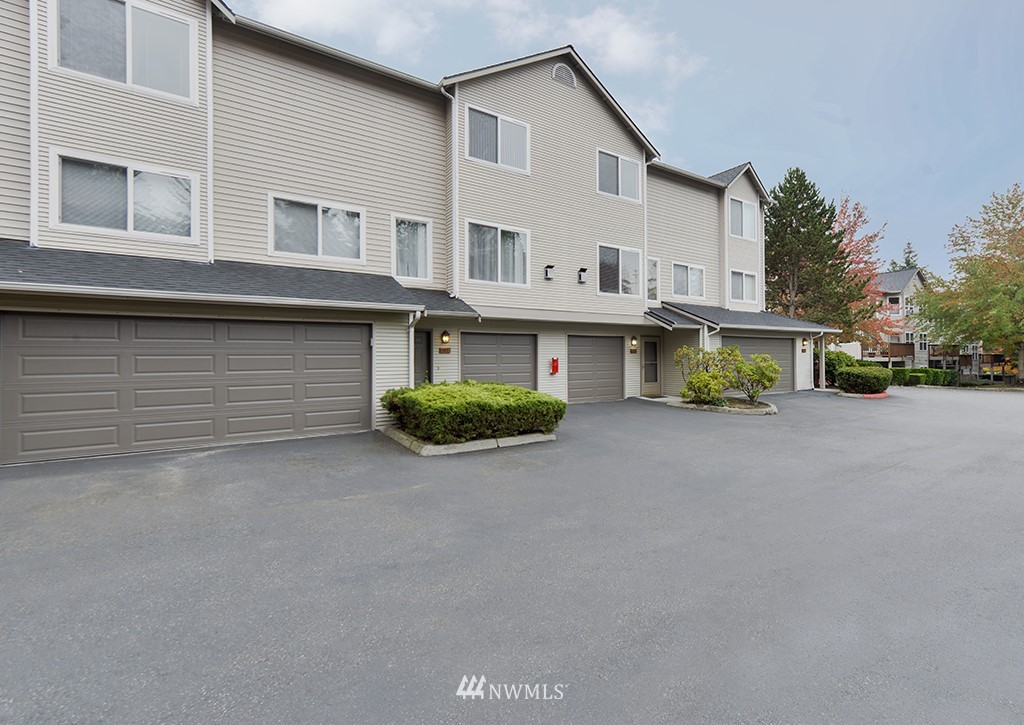 4808 Northeast Sunset Boulevard, Unit G102 Renton, WA 98059 - Photo 24 of 25 Gallery Image 24