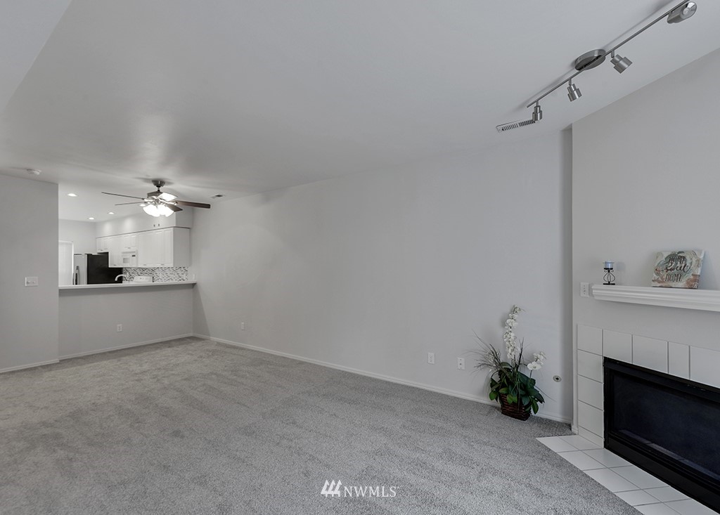 4808 Northeast Sunset Boulevard, Unit G102 Renton, WA 98059 - Photo 8 of 25 Gallery Image 8