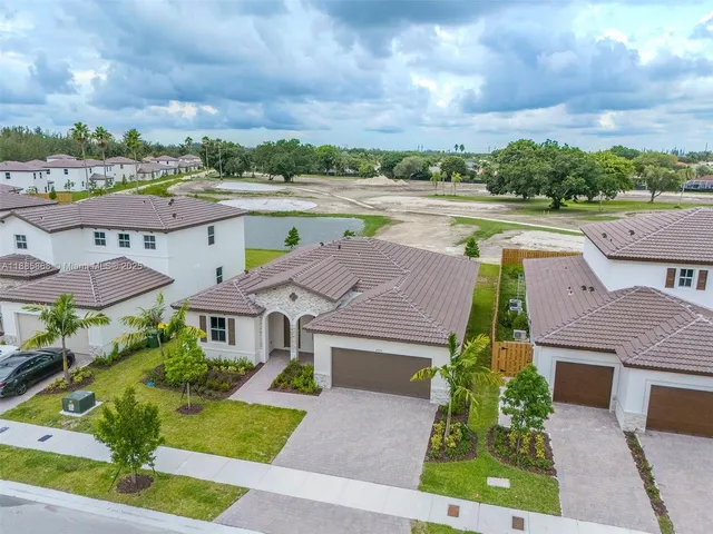 $4,350 | Homestead, Homestead, FL 33035