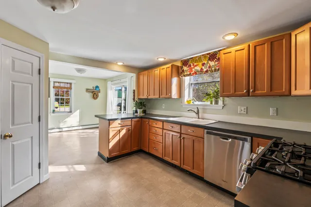 $539,900 | 24 Spillanes Hill, South Berwick, ME 03908