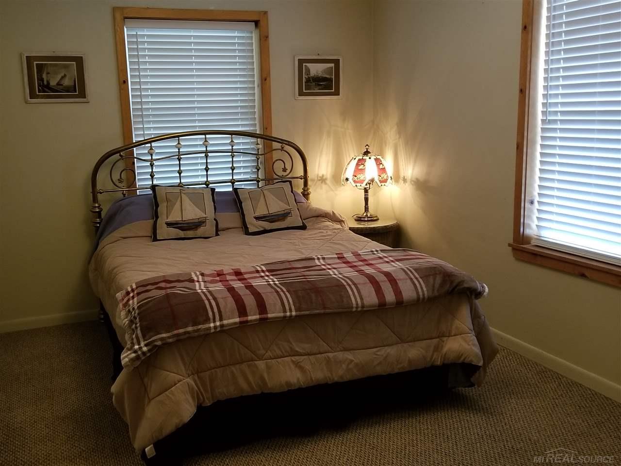 7102 Emerson Road Lexington, MI 48450 - Photo 16 of 33 Gallery Image 16
