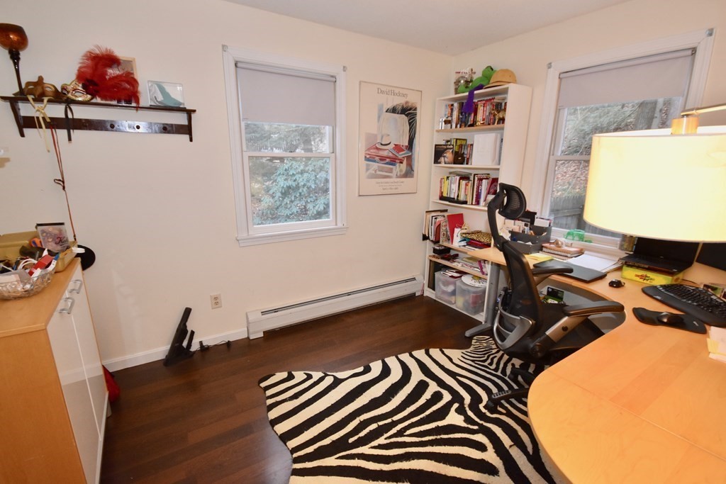 137 Logtown Road Amherst, MA 01002 - Photo 9 of 21 Gallery Image 9