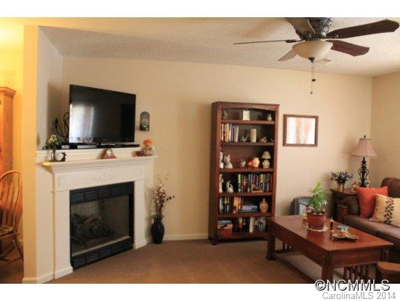 40 A Queen Road Candler, NC 28715 - Photo 3 of 12 Gallery Image 3