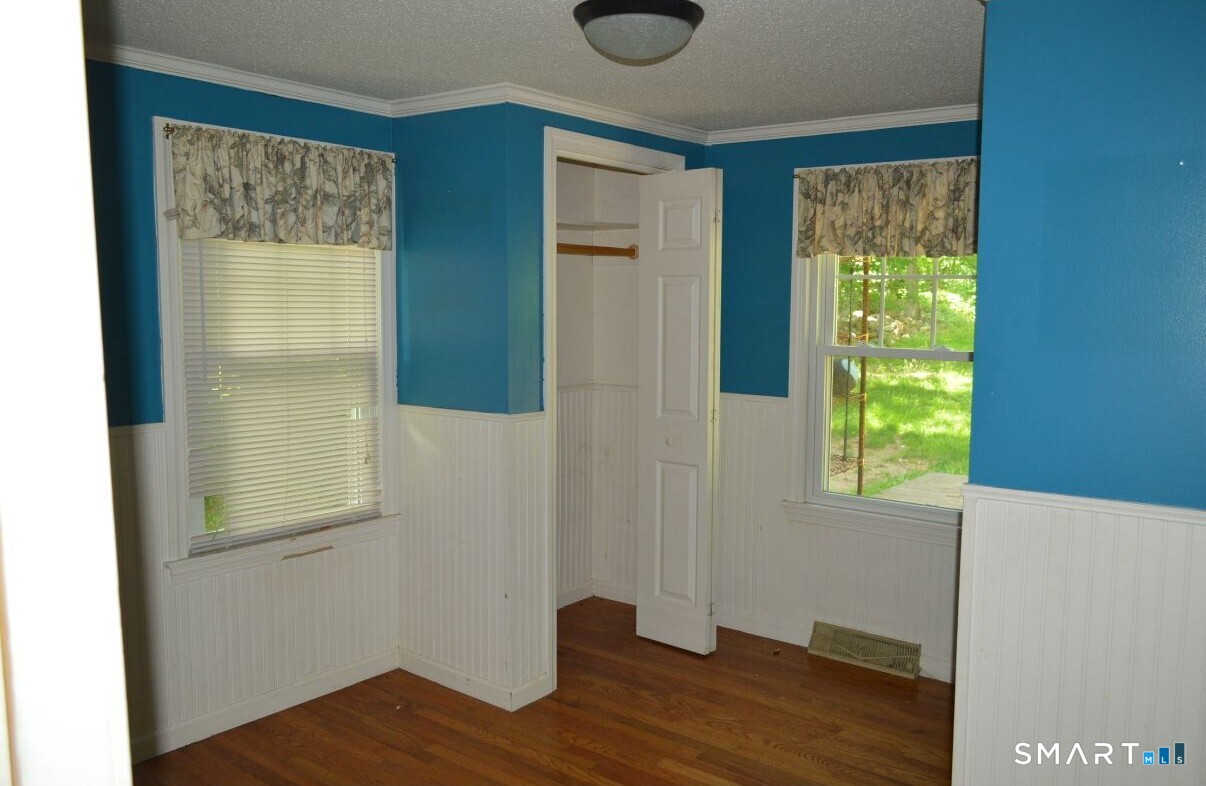 281 Hart Street Bristol, CT 06010 - Photo 2 of 13