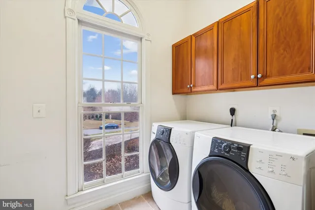 $2,499,900 | 11046 Heathland Drive, Oakton, VA 22124