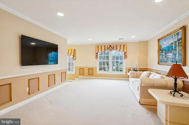 $2,499,900 | 11046 Heathland Drive, Oakton, VA 22124