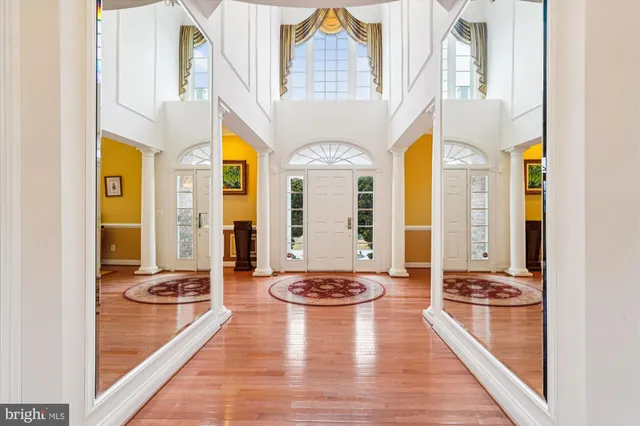 $2,499,900 | 11046 Heathland Drive, Oakton, VA 22124