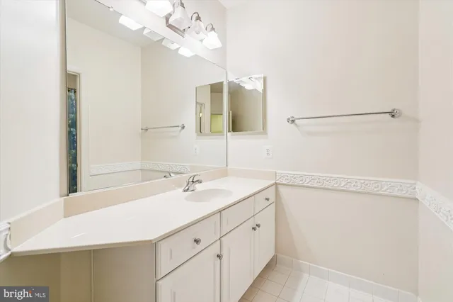 $2,499,900 | 11046 Heathland Drive, Oakton, VA 22124