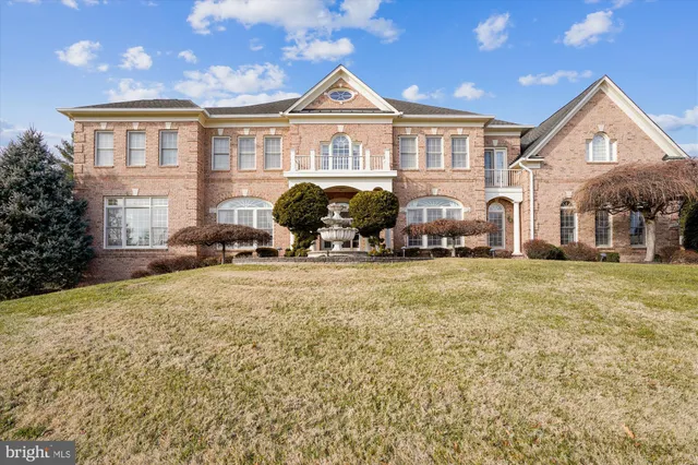 $2,499,900 | 11046 Heathland Drive, Oakton, VA 22124