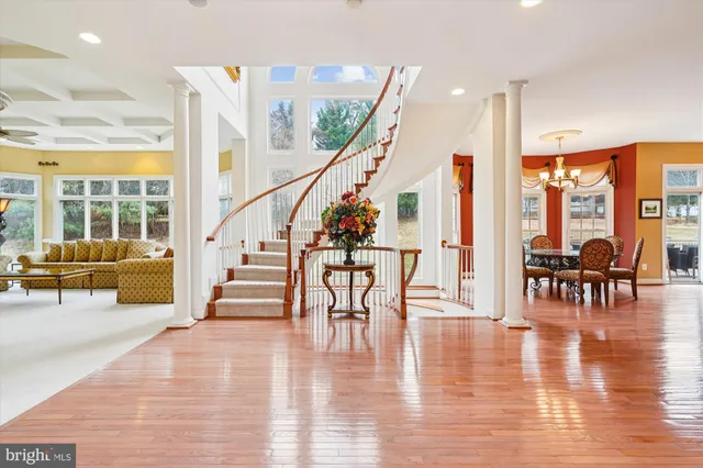 $2,499,900 | 11046 Heathland Drive, Oakton, VA 22124