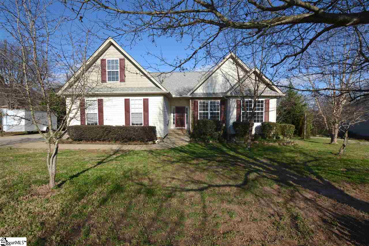 223 Abners Trail Road Greer, SC 29651 - Photo 3 of 28 Gallery Image 3