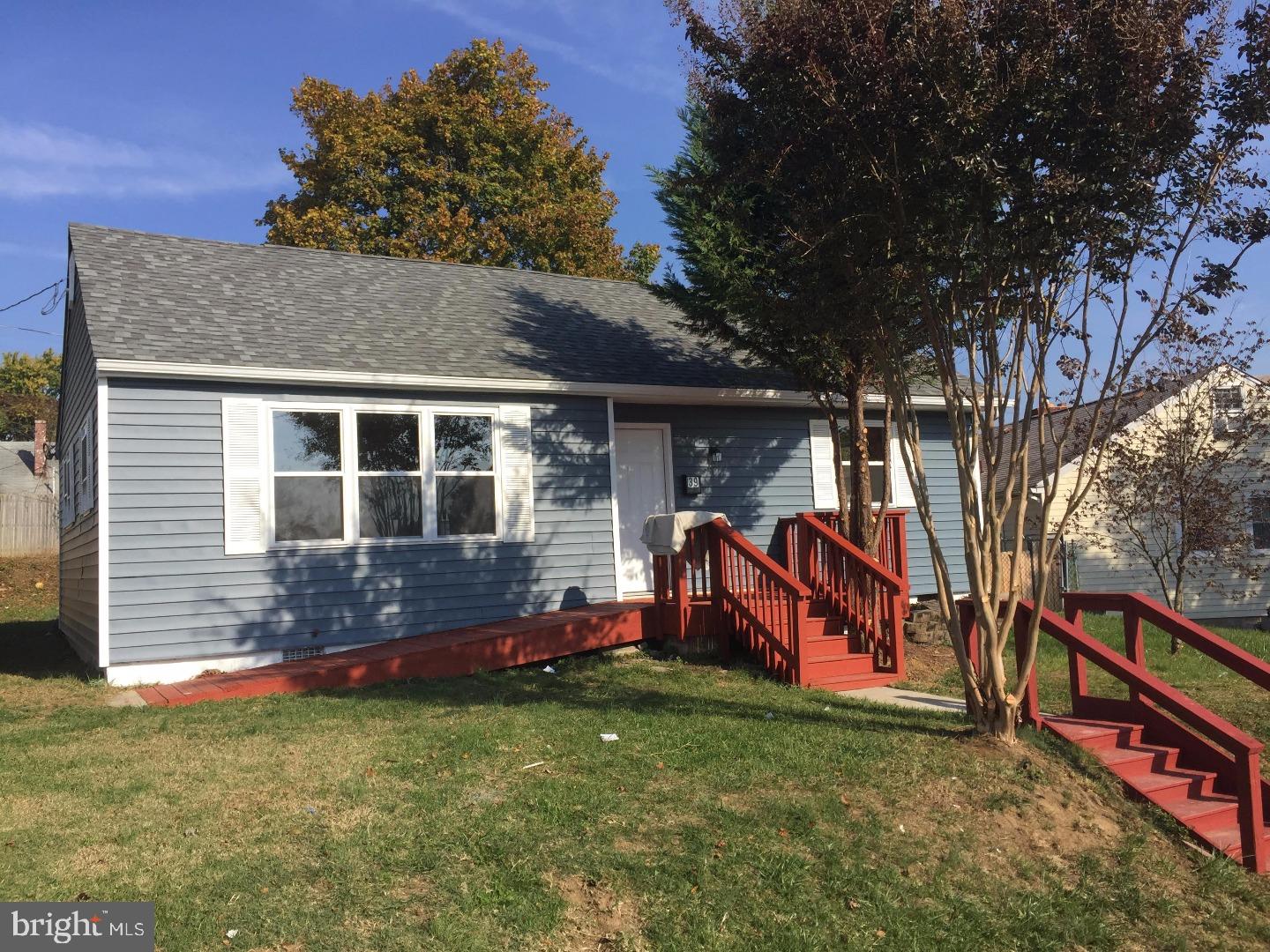 39 Hunter Road New Castle, DE 19720 - Photo 1 of 13 Gallery Image 1