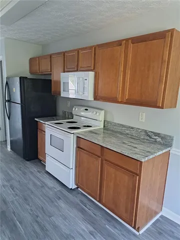 $2,200 | 3259 Meadow Point Drive, Snellville, GA 30039