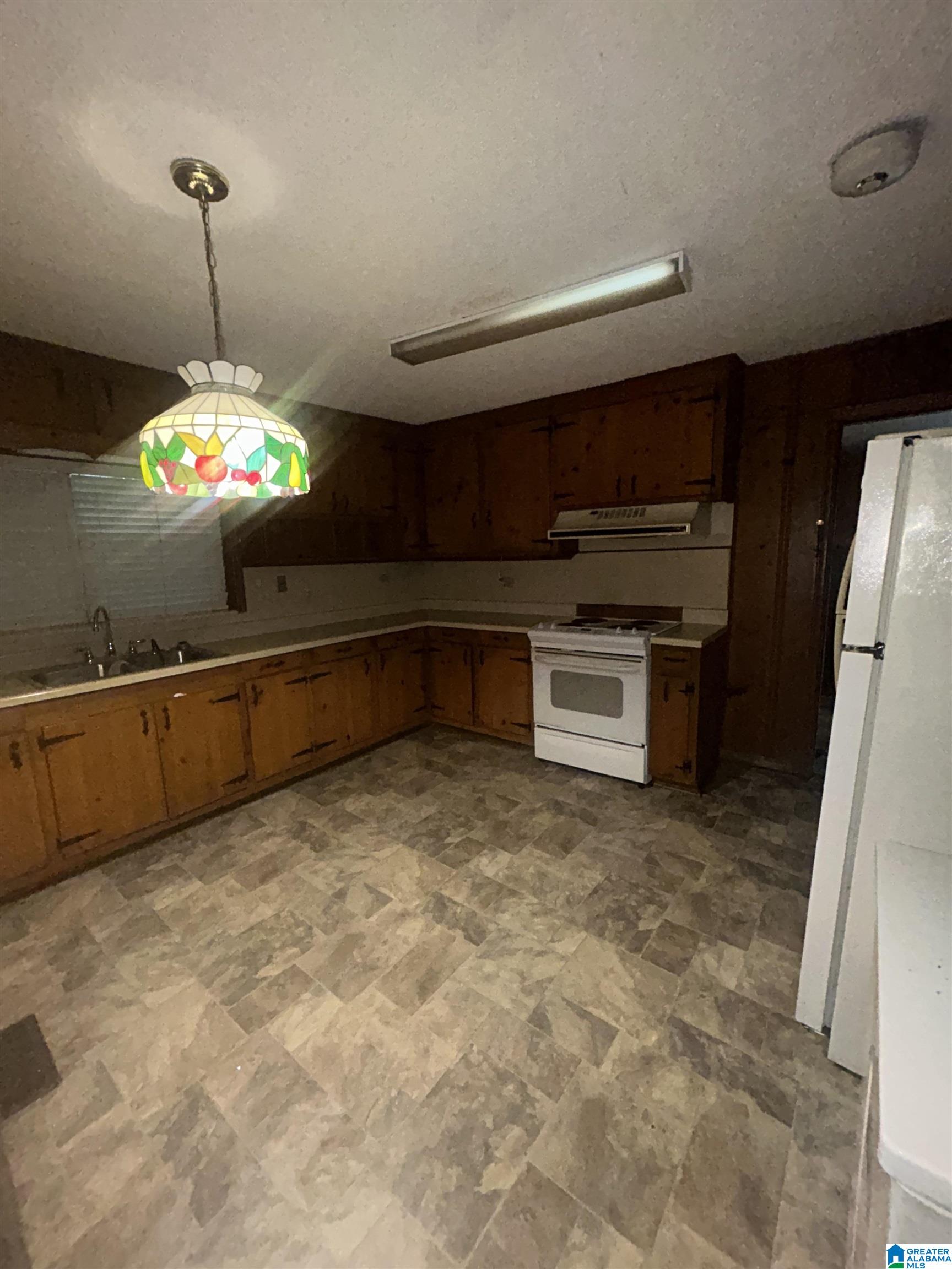 1104 8th Avenue Jasper, AL 35501 - Photo 25 of 57
