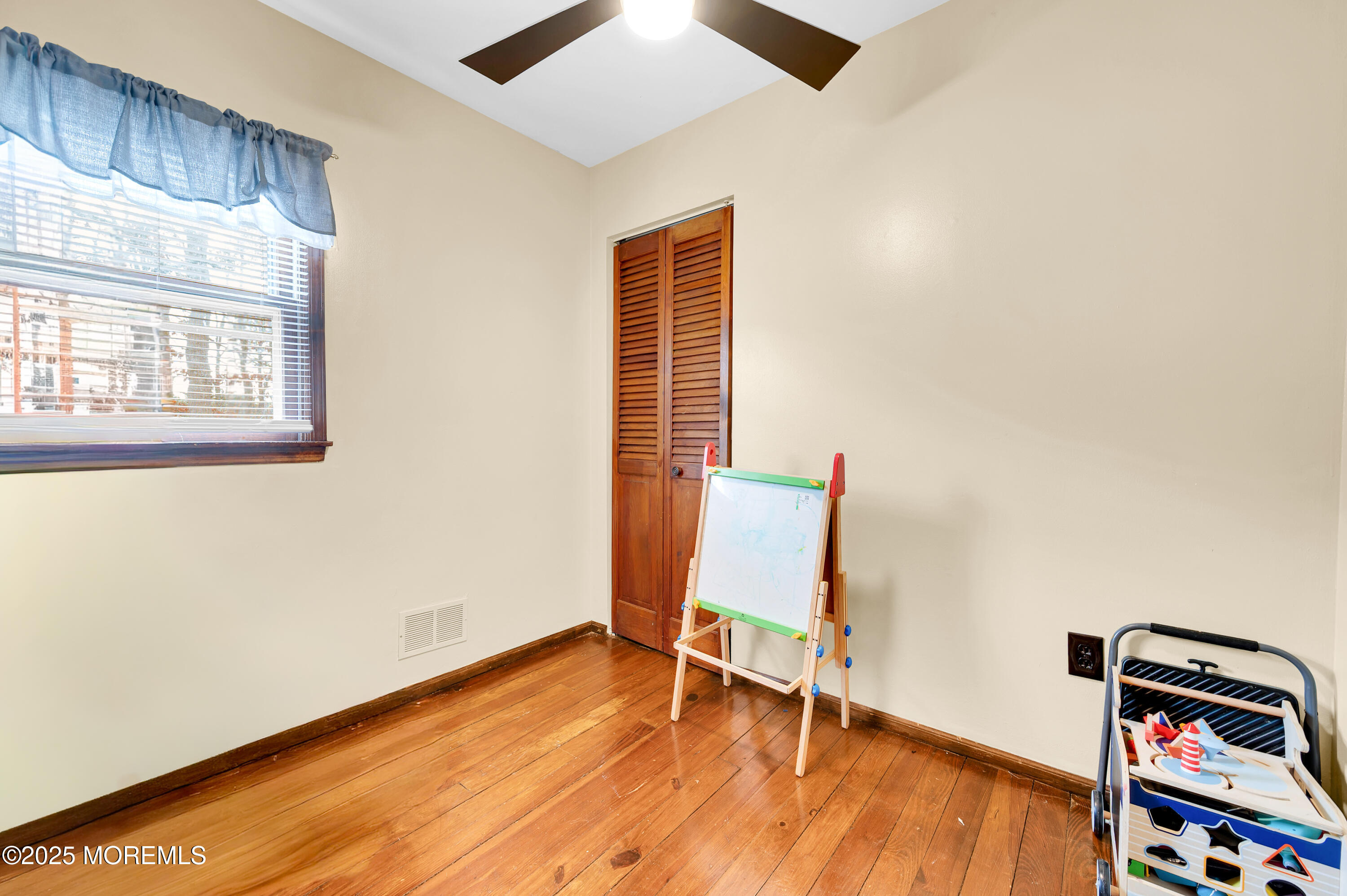 215 Kettle Creek Road Toms River, NJ 08753 - Photo 13 of 45 Back Bed 3