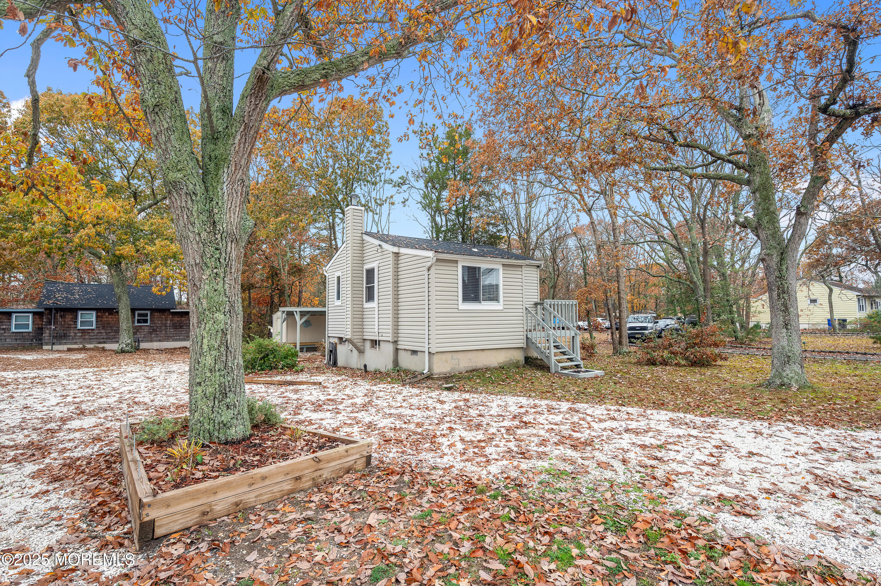 215 Kettle Creek Road Toms River, NJ 08753 - Photo 17 of 45 211 Front 2