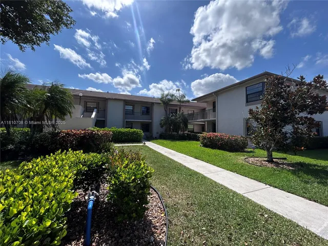 $200,000 | 9577 West McNab Road, Unit 110, Tamarac, FL 33321