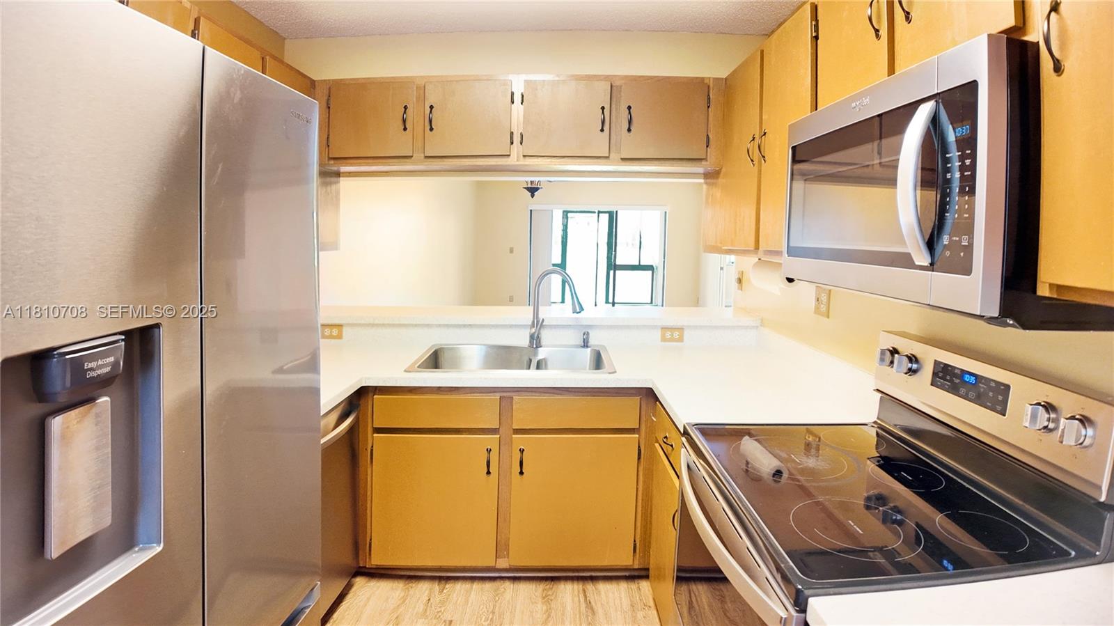 9577 West McNab Road, Unit 110 Tamarac, FL 33321 - Photo 10 of 38