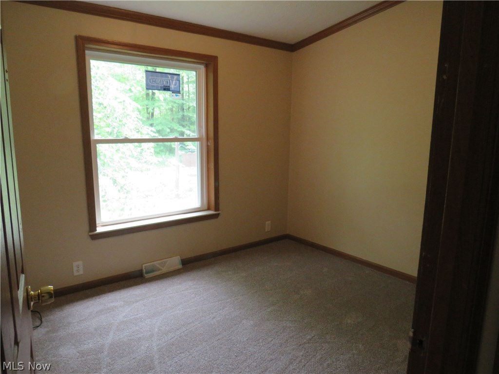 4901 Laskey Road Rome, OH 44085 - Photo 9 of 18