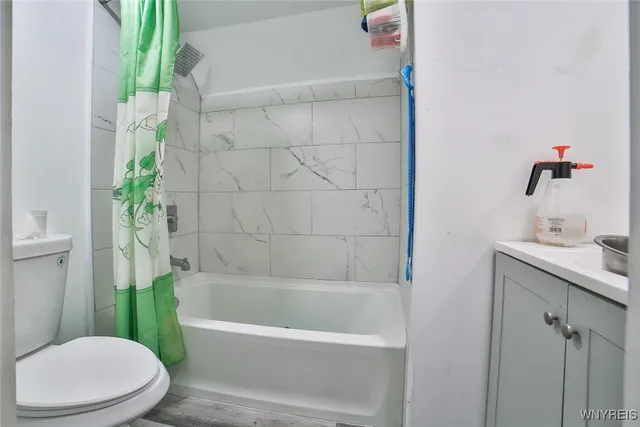 $249,000 | 641 Woodlawn Avenue, Unit 5D, Buffalo, NY 14211