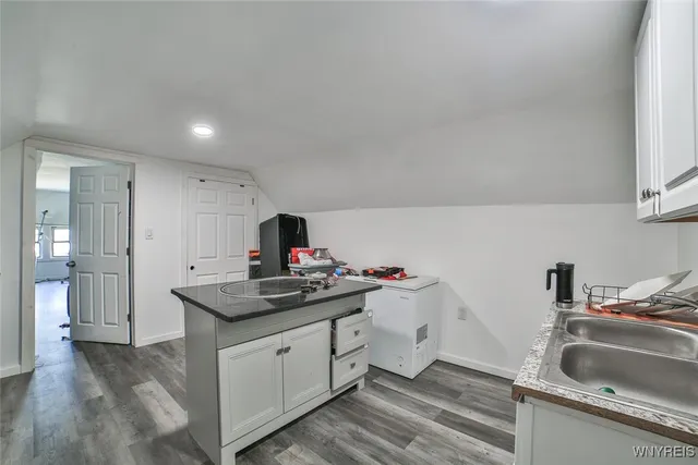 $249,000 | 641 Woodlawn Avenue, Unit 5D, Buffalo, NY 14211