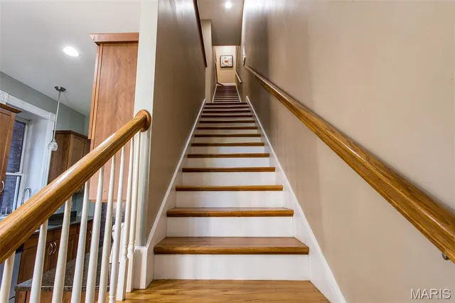 $365,000 | 1002 1/2 Allen Avenue, St. Louis, MO 63104