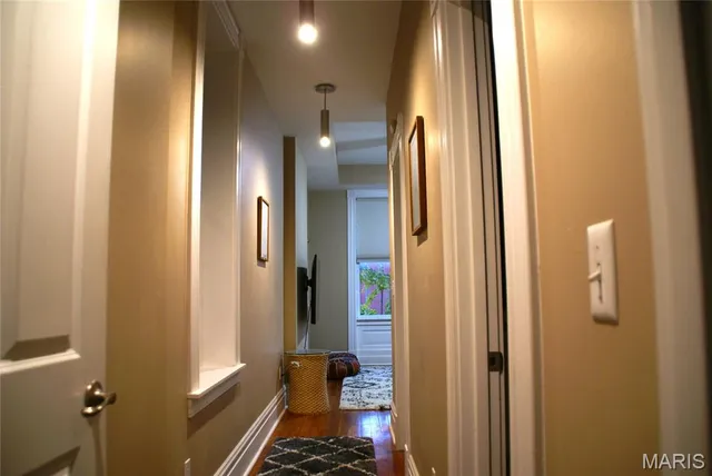 $365,000 | 1002 1/2 Allen Avenue, St. Louis, MO 63104