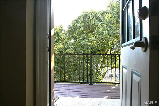 $365,000 | 1002 1/2 Allen Avenue, St. Louis, MO 63104