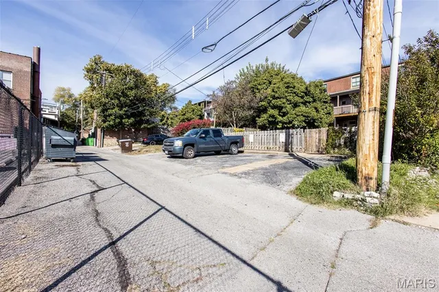 $365,000 | 1002 1/2 Allen Avenue, St. Louis, MO 63104