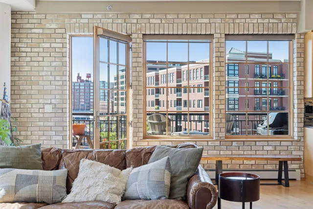 $975,000 | 111 North 4th Avenue, Unit 509, Minneapolis, MN 55401