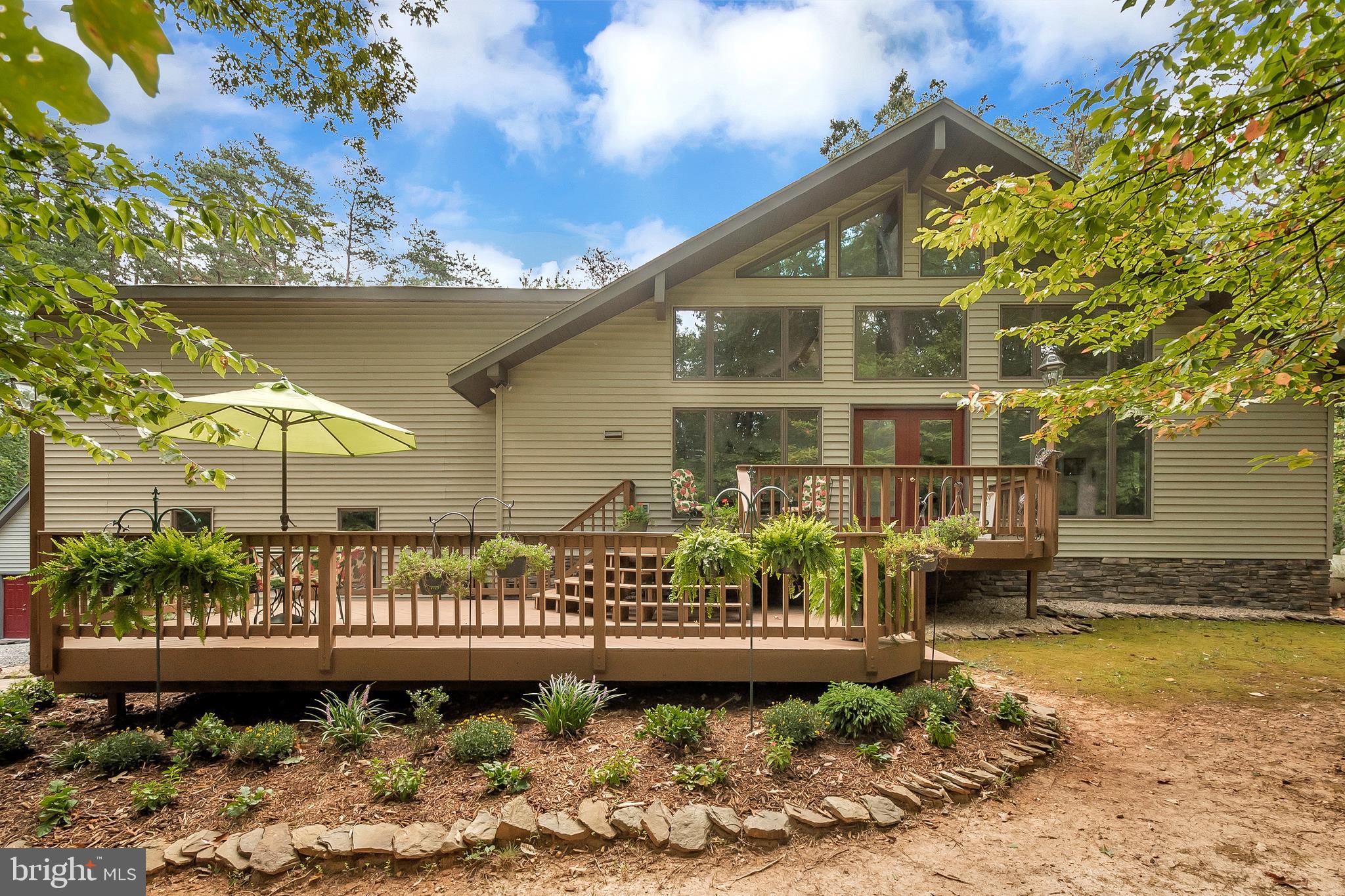 7520 Vermont Road Rhoadesville, VA 22542 - Photo 1 of 27 Peace & quiet await you!