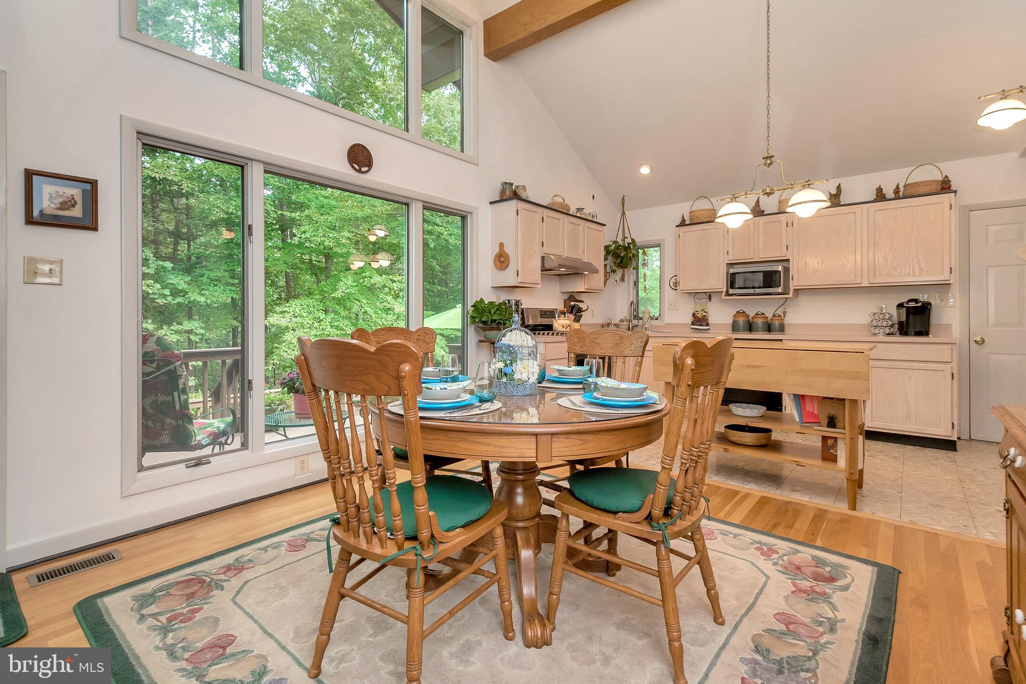 7520 Vermont Road Rhoadesville, VA 22542 - Photo 10 of 27 Sun drenched breakfast area