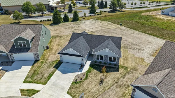 $324,900 | 4815 Windrow Way, Fort Wayne, IN 46818