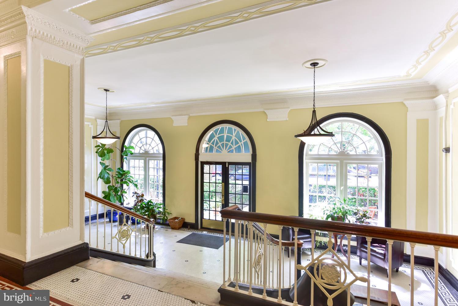 1725 17th Street Northwest, Unit 207 Washington, DC 20009 - Photo 23 of 28 a view of a hallway with a window