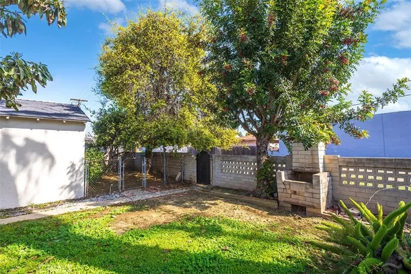 $920,000 | 2432 Hendricks Avenue, Monterey Park, CA 91754