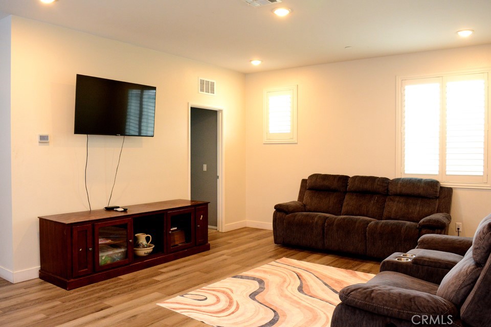 7283 Dimaggio Street Riverside, CA 92503 - Photo 22 of 58