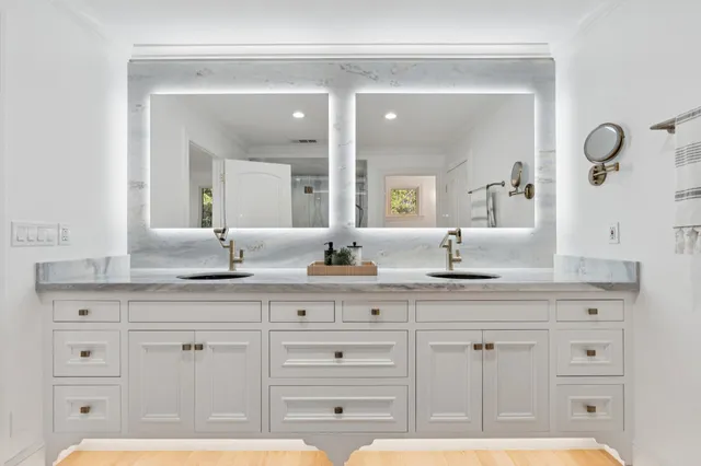 $1,995,000 | 15 Los Dedos Road, Orinda, CA 94563