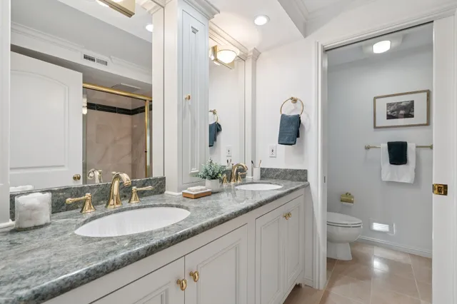 $1,995,000 | 15 Los Dedos Road, Orinda, CA 94563