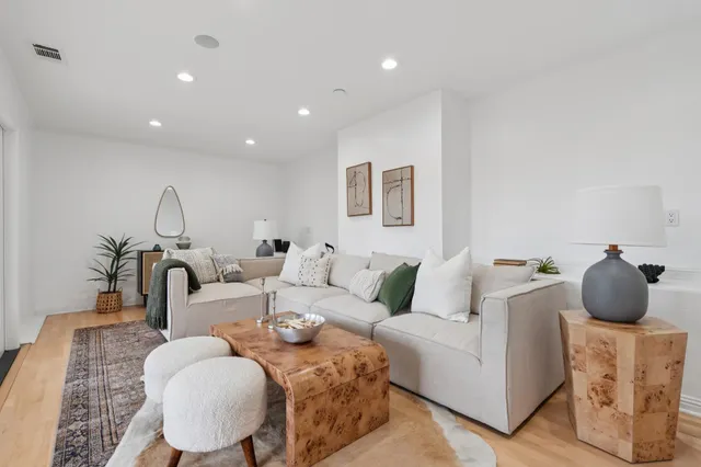 $1,995,000 | 15 Los Dedos Road, Orinda, CA 94563