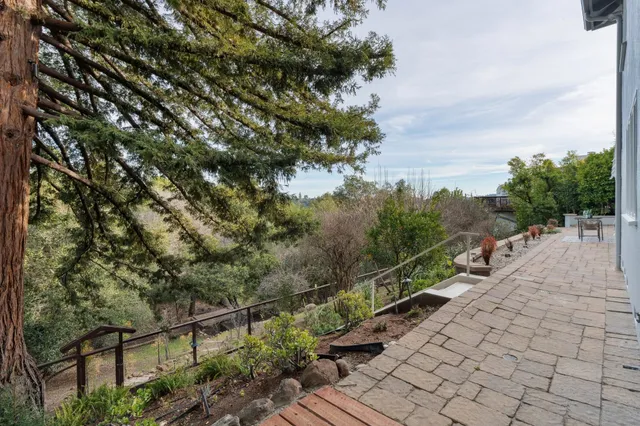 $1,995,000 | 15 Los Dedos Road, Orinda, CA 94563