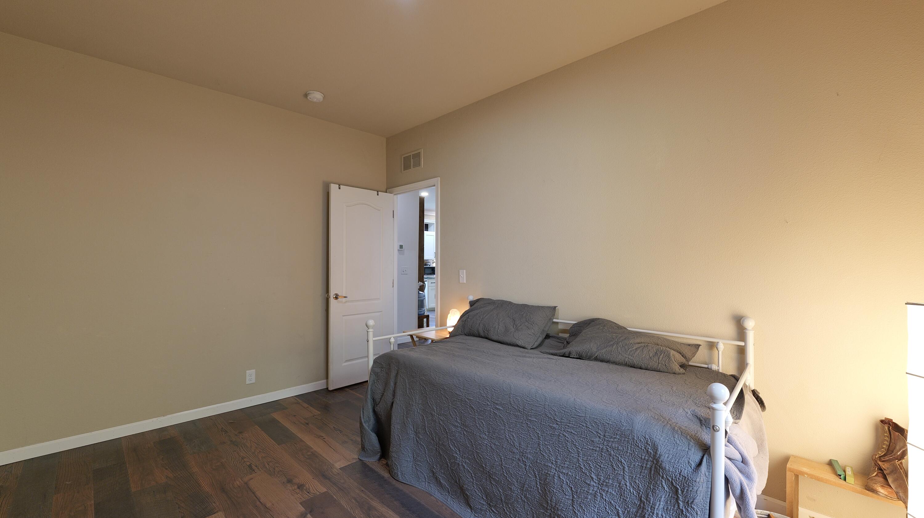 52 Dodes Creek Road Trail, OR 97541 - Photo 50 of 110 2nd Bedroom