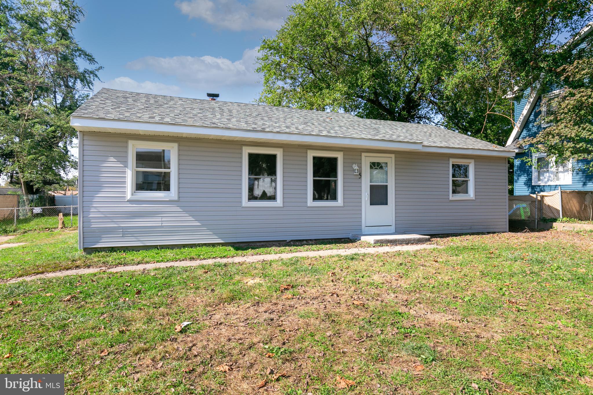 5 West Laurel Road Stratford, NJ 08084 - Photo 1 of 15