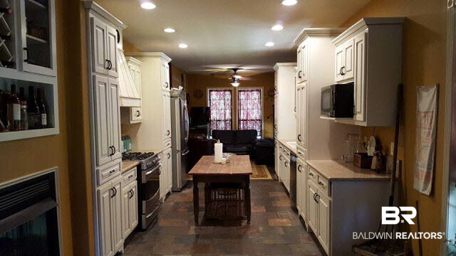 805 Brady Rd Extension Bay Minette, AL 36507 - Photo 2 of 20 Gallery Image 2