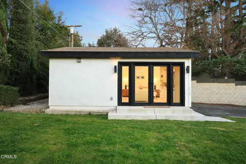 $2,098,000 | 1245 East Howard Street, Pasadena, CA 91104