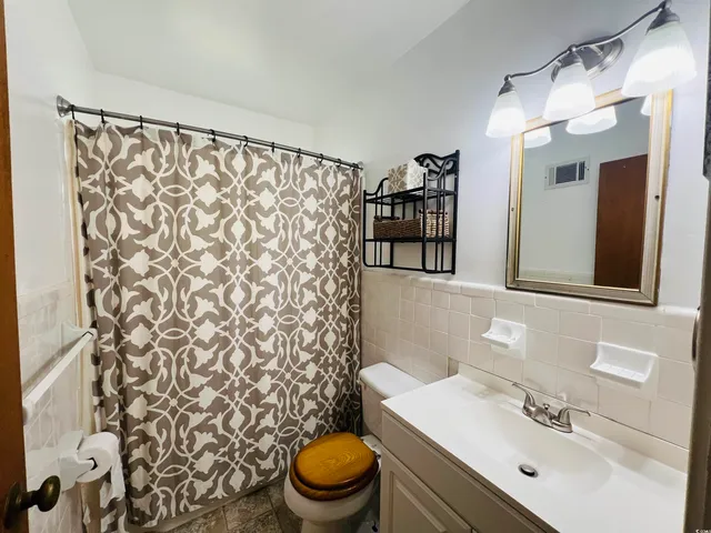 $184,000 | 517 County Rd S-45-104, Kingstree, SC 29556