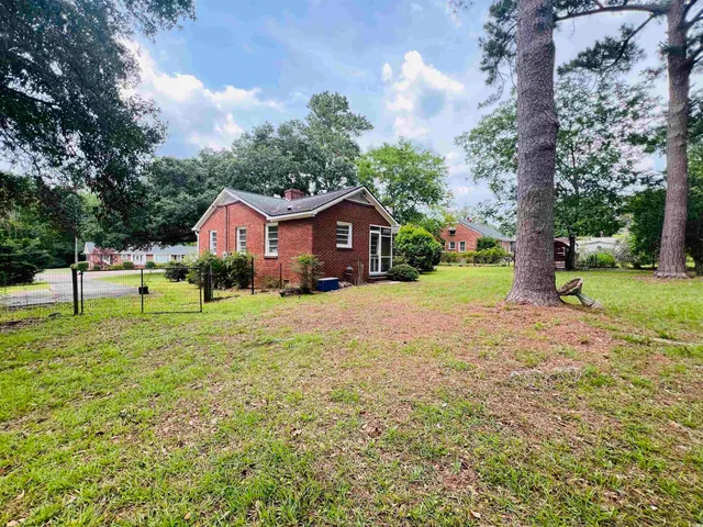 $184,000 | 517 County Rd S-45-104, Kingstree, SC 29556